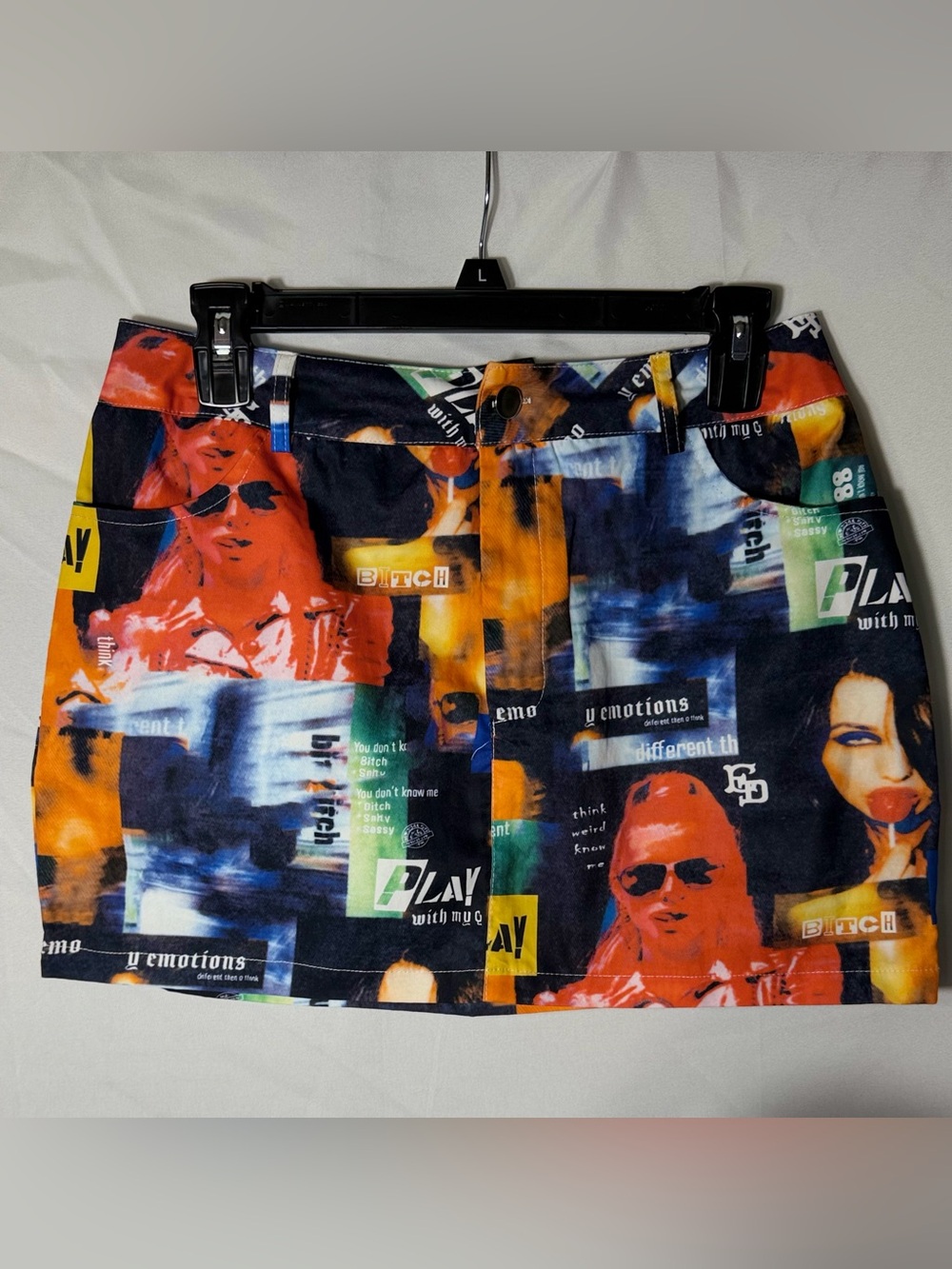 Blush Mark "Play with my Emotions" graphic print mini skirt